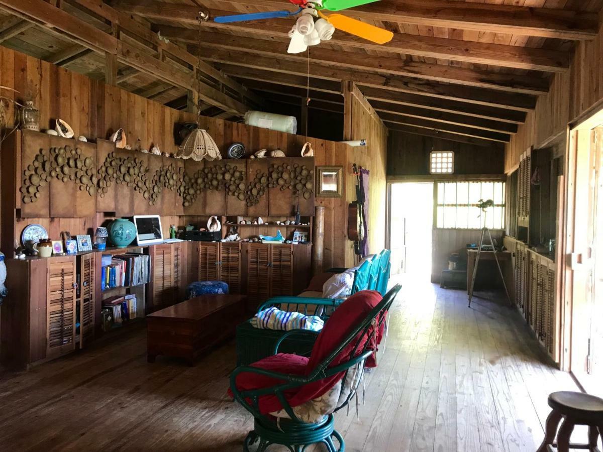 Guanaja Backpackers Hostel Экстерьер фото